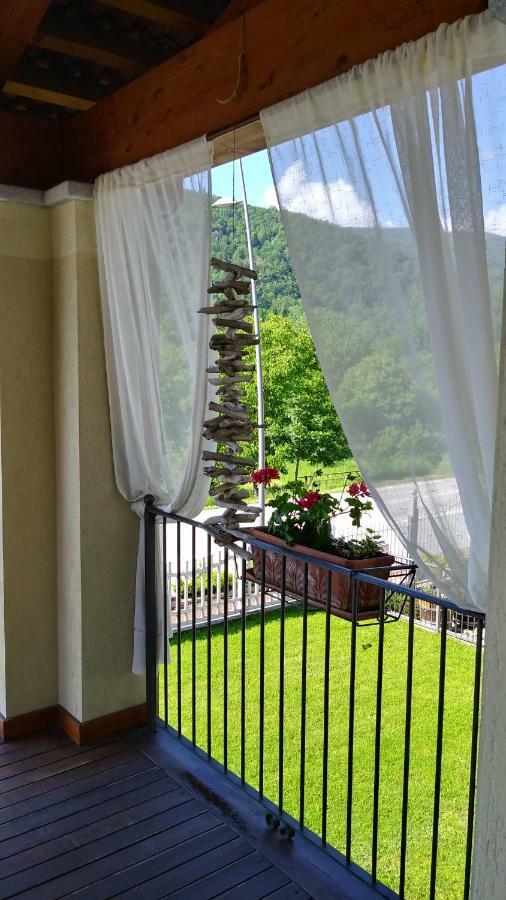 Maggiociondolo Hotel Venasca Bagian luar foto